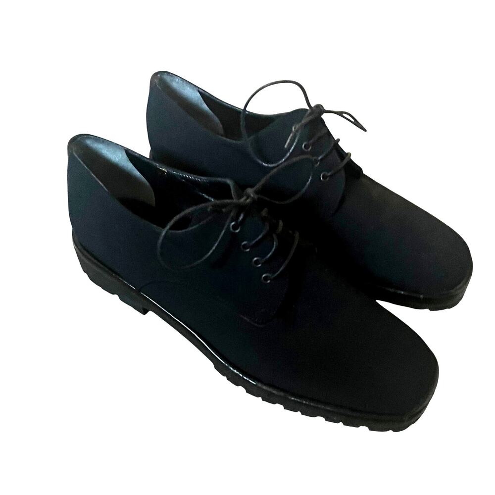 Donald J Pliner Italian Women's 7.5 Lace Up Nylon Oxford Lug Sole Menswear Shoe